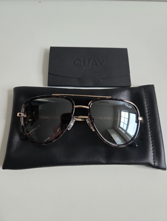 New Quay x JLo Limited Edition All In Mini Frame Green Fade Lens Mini Aviators main image 9